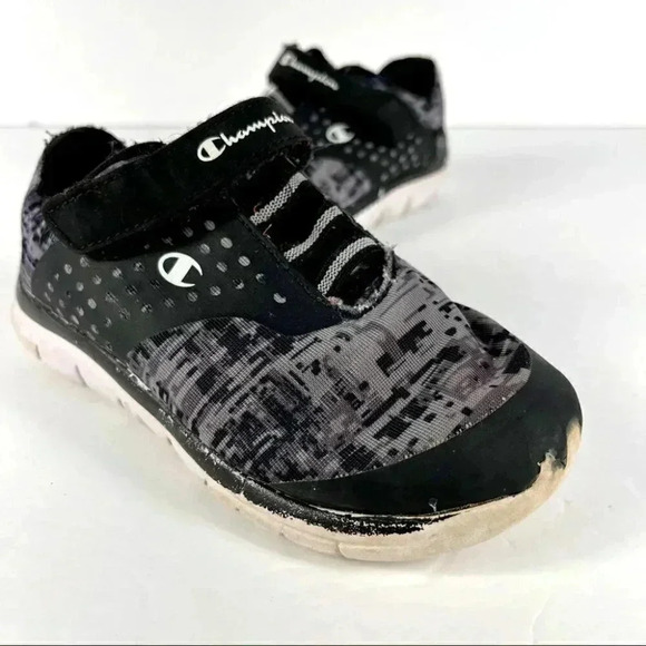Champion  sneakers - Picture 1 of 7